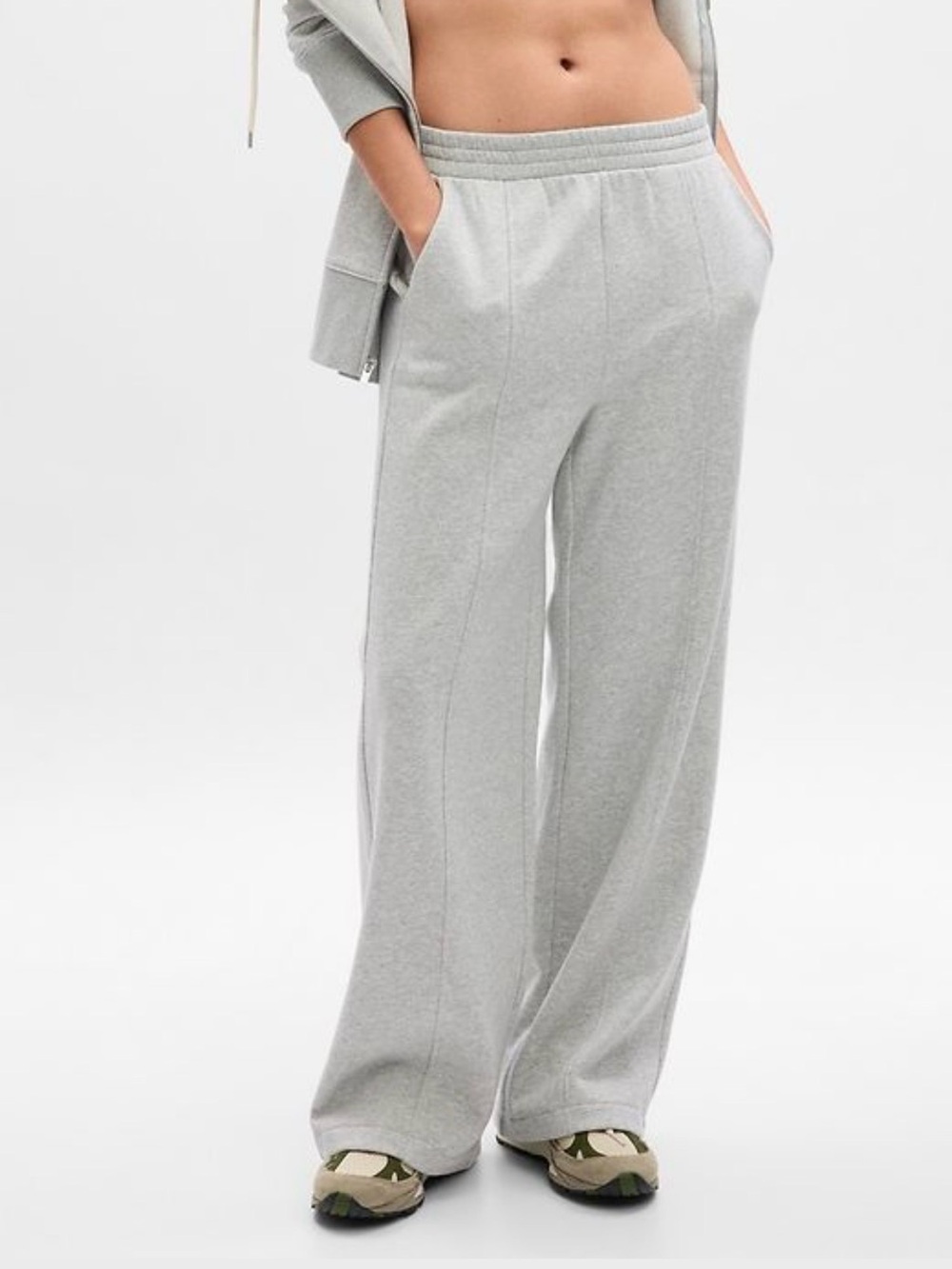 Cozy GAP VintageSoft Seamed Straight Leg Heather Grey Loungewear Sweatpants